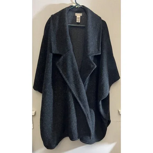 Free People Women’s One Size Black Grey Sleeveless Shoulder Cardigan Cape Boho - Picture 5 of 8